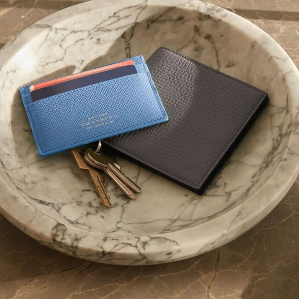 13 Luxury Wallet Brands Worth Of Your Cash (2024)