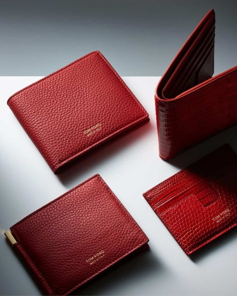 13 Luxury Wallet Brands Worth Of Your Cash (2024)