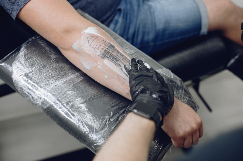 Learn to Tattoo in 2024 – Quick Guide