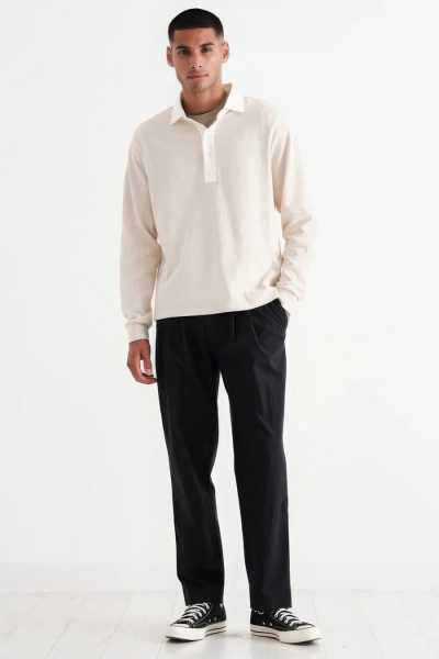 Men’s Black & White Outfits: 21 Slick Monochrome Looks For 2024
