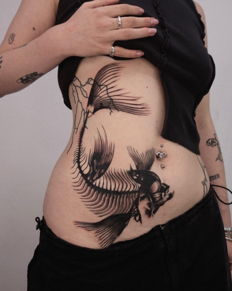 25 Amazing Black & Grey Tattoos