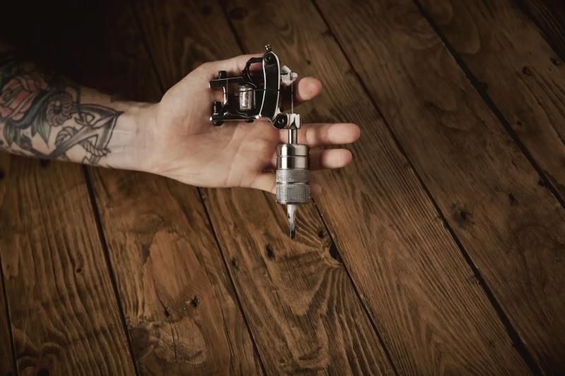 Coil VS Rotary Tattoo Machines: Which one to Choose?