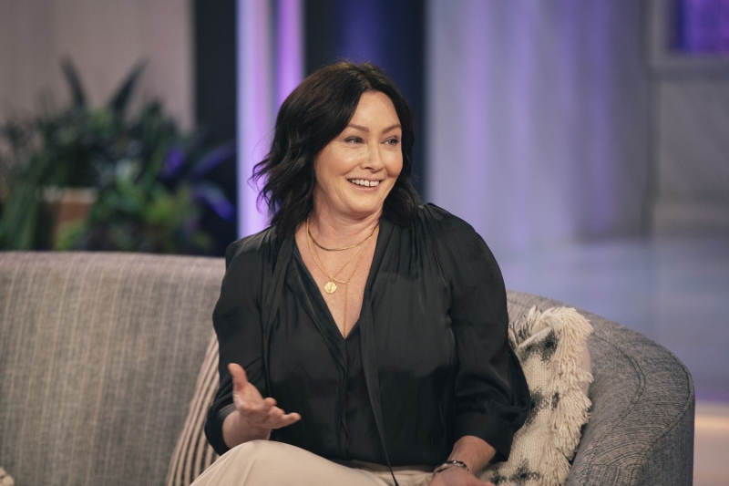 In a new interview with 'People,' Shannen Doherty shared that her cancer has spread to her bones.