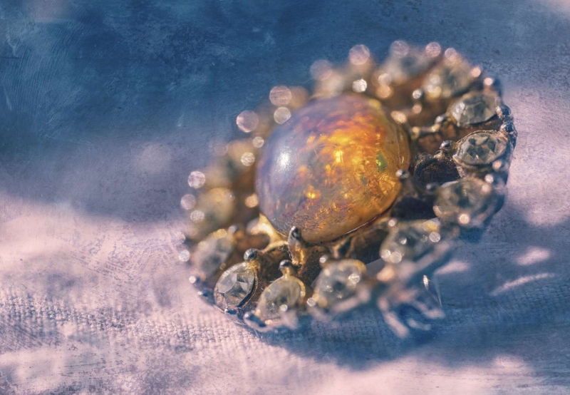 These are the meaning behind birthstones and how wearing the one that aligns with your birthday can help with good luck and manifesting your goals.