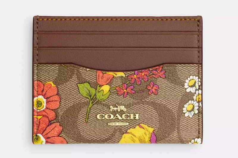 During Coach Outlet’s Mother’s Day Sale, select purses and wallets start at $31. Here’s everything we’re eyeing, including wallets, crossbody bags, the Sophie Bucket Bag, Molliet Tote Bag at up to 70 percent off.