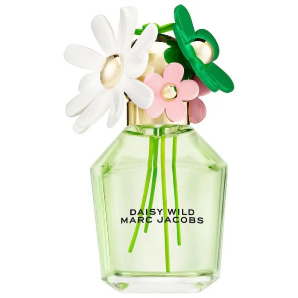 This year's summer scents are all about solar notes, bright florals, sour citrus, and lactonic finishes. These are the 11 options that fragrance experts will be reaching for.