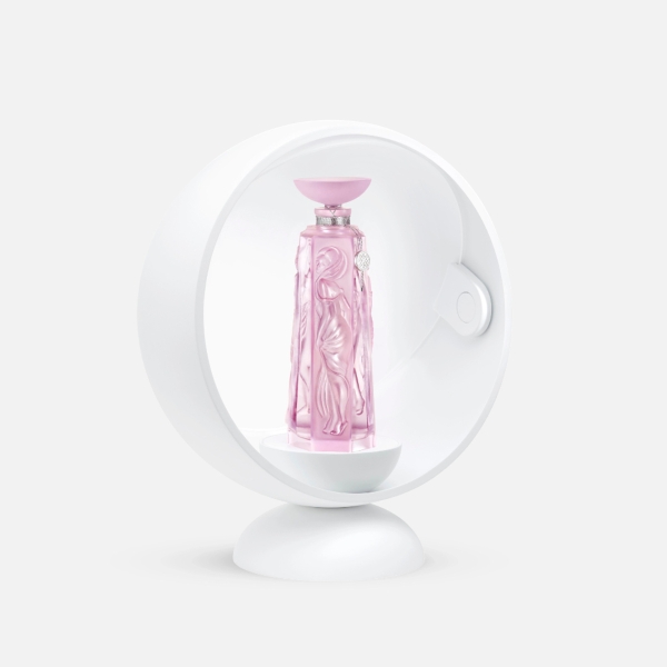 Noble Anniversary Fragrance: The New Extrait de Parfum "Les Muses Rose Nebula" by Lalique