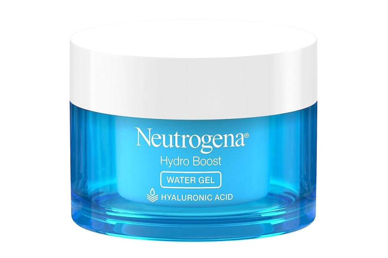 Jennifer Garner credits the Neutrogena Rapid Wrinkle Repair Cream for youthful-looking skin thanks to its retinol and hyaluronic acid formula that improves wrinkles and hydrates skin. Score this retinol cream for $19 at Amazon ahead of Prime Day.