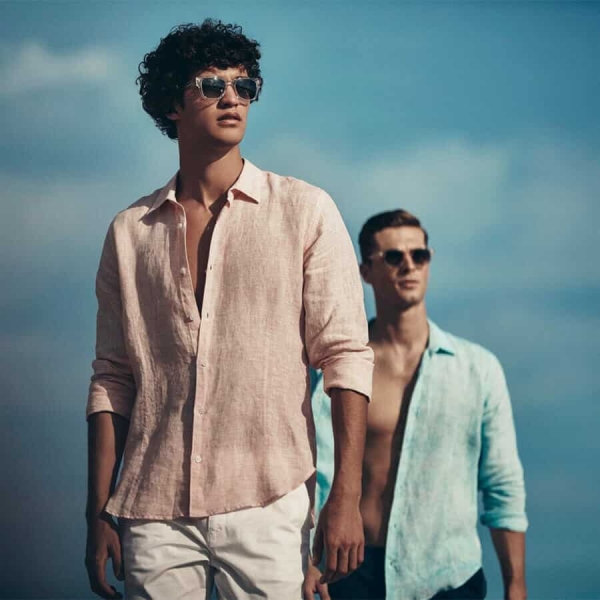 20 Stylish Summer Outfits For Men: How To Dress For Hot Weather