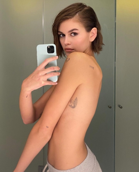 From blooming back pieces to delicate and diminutive designs, these celebrity tattoos will help inspire you next body art session.