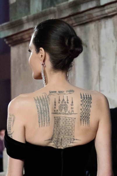 From blooming back pieces to delicate and diminutive designs, these celebrity tattoos will help inspire you next body art session.