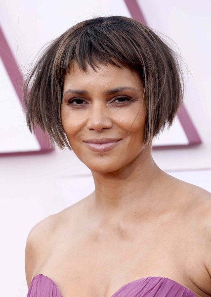 Halle Berry's short hair has been an aesthetic star throughout the course of her career. These are 25 of our favorite styles.