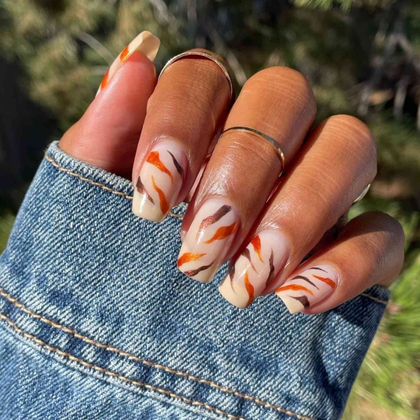 Square nails are making a comeback! From tortoiseshell print to colorful French manicures, scroll through 20 square fall nail ideas we can’t wait to recreate this autumn.