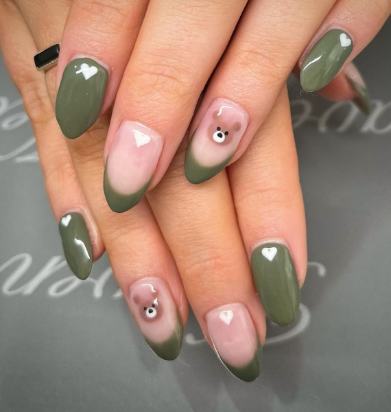 With the promise of a crisp, cool autumn right around the corner, there is no better time to change up your nail routine. Swipe through 40 stunning French nail ideas for fall.