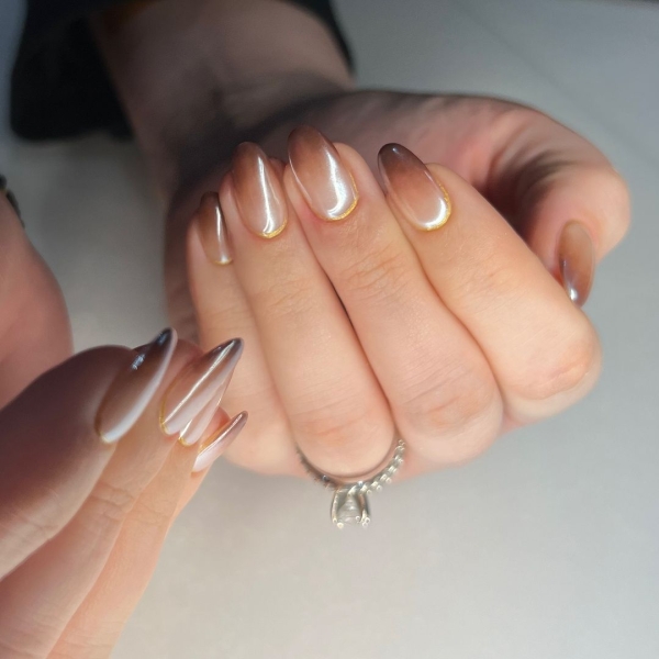 With the promise of a crisp, cool autumn right around the corner, there is no better time to change up your nail routine. Swipe through 40 stunning French nail ideas for fall.