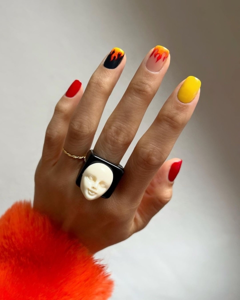 With the promise of a crisp, cool autumn right around the corner, there is no better time to change up your nail routine. Swipe through 40 stunning French nail ideas for fall.