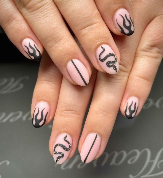 With the promise of a crisp, cool autumn right around the corner, there is no better time to change up your nail routine. Swipe through 40 stunning French nail ideas for fall.