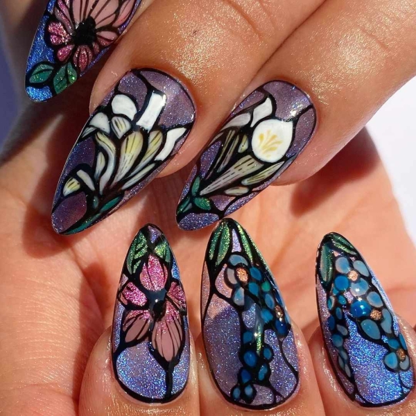 From earthy swirls to clean French manicures, here are 20 manicures that are perfect to wear during Virgo season.