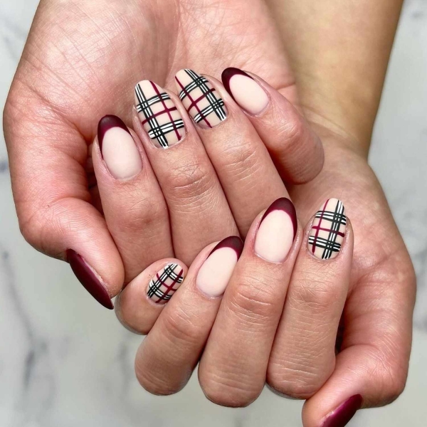 September is the perfect time to start embracing richer, cooler tones and earthier palettes in your fashion and beauty choices. Here, explore over a dozen September nail ideas featuring with the hues.