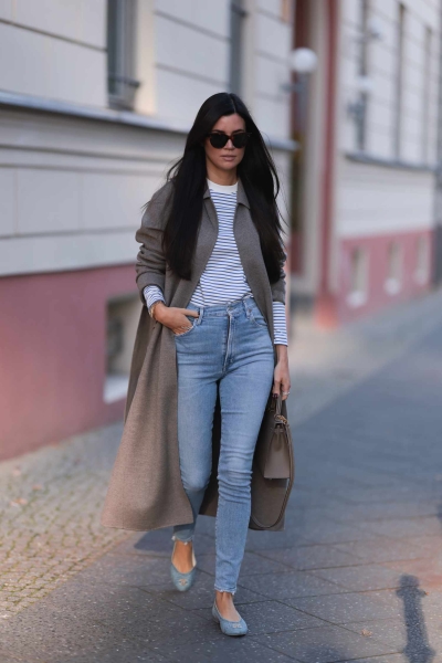 Skinny jean outfits will never go out of style. To prove it, we're sharing how to style skinny jeans 13 ways, as seen on street style stars.