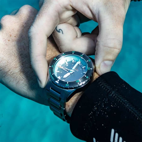 The Best Budget Dive Watches For Men (2024)