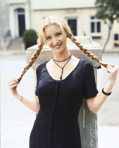 The best of Phoebe Buffay's hairstyles range from boho braids to bombshell blowouts.