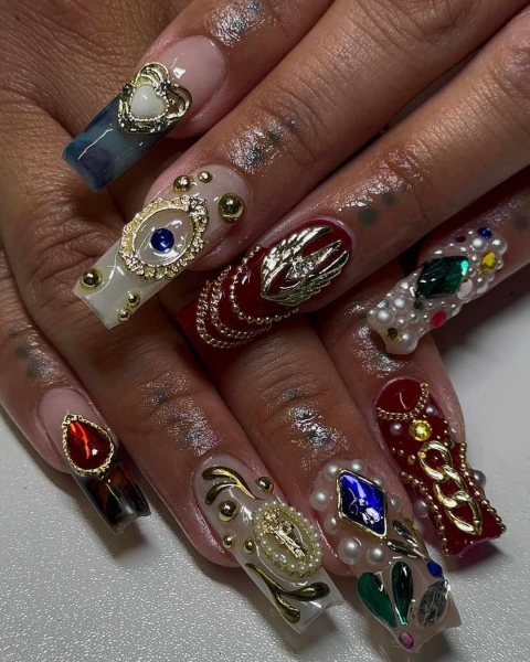 There is no shortage of designs available when you’ve got all three dimensions to work with—explore stunning 3D nail designs, here.