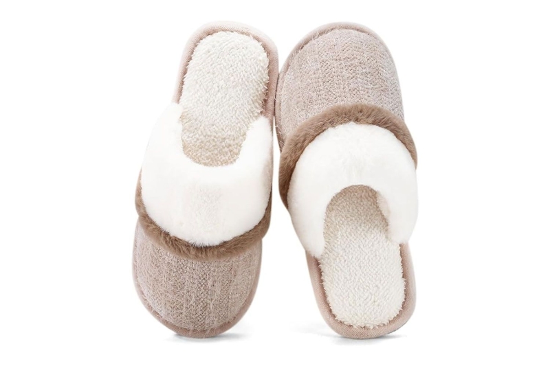 Amazon is overflowing with comfy slipper options ahead of October Prime Day, including indoor-outdoor slippers or fuzzy memory foam slip-ons. We’ve rounded up the eight best pairs on sale, starting at $10.