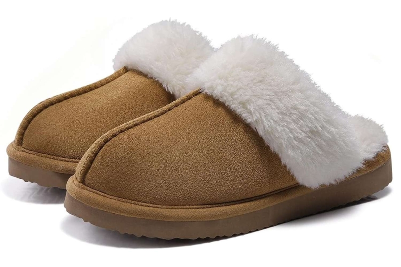 Amazon is overflowing with comfy slipper options ahead of October Prime Day, including indoor-outdoor slippers or fuzzy memory foam slip-ons. We’ve rounded up the eight best pairs on sale, starting at $10.