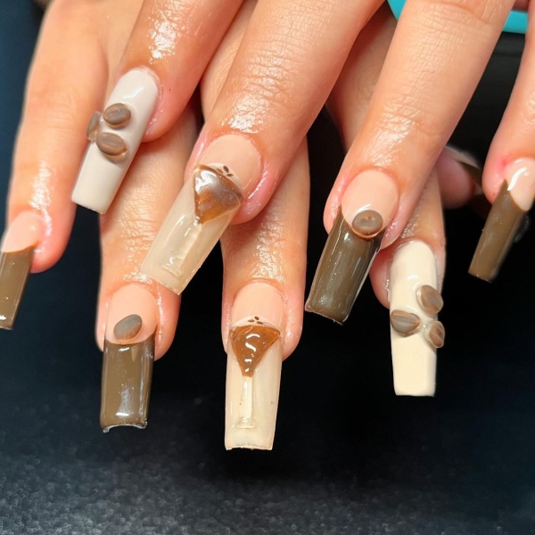 Just as the leaves change their colors, your nails might be due for a change as well. Here are 19 dark nail art designs to choose from.