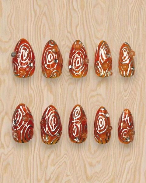 Just as the leaves change their colors, your nails might be due for a change as well. Here are 19 dark nail art designs to choose from.