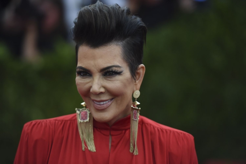 Kris Jenner has bringing it for 30 years and we’re just trying to Keep Up. Here are 17 of her best hair looks.