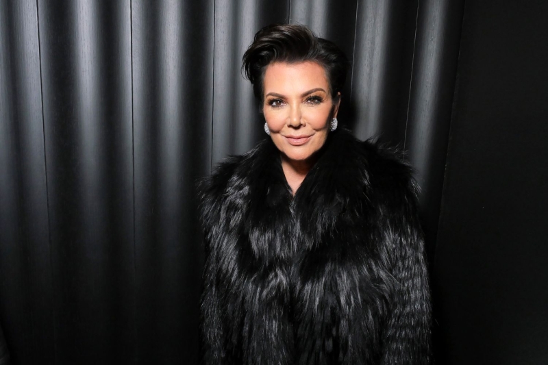 Kris Jenner has bringing it for 30 years and we’re just trying to Keep Up. Here are 17 of her best hair looks.