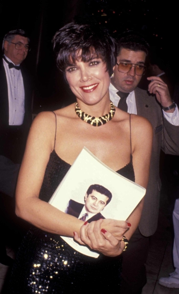 Kris Jenner has bringing it for 30 years and we’re just trying to Keep Up. Here are 17 of her best hair looks.