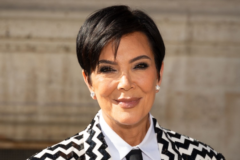 Kris Jenner has bringing it for 30 years and we’re just trying to Keep Up. Here are 17 of her best hair looks.