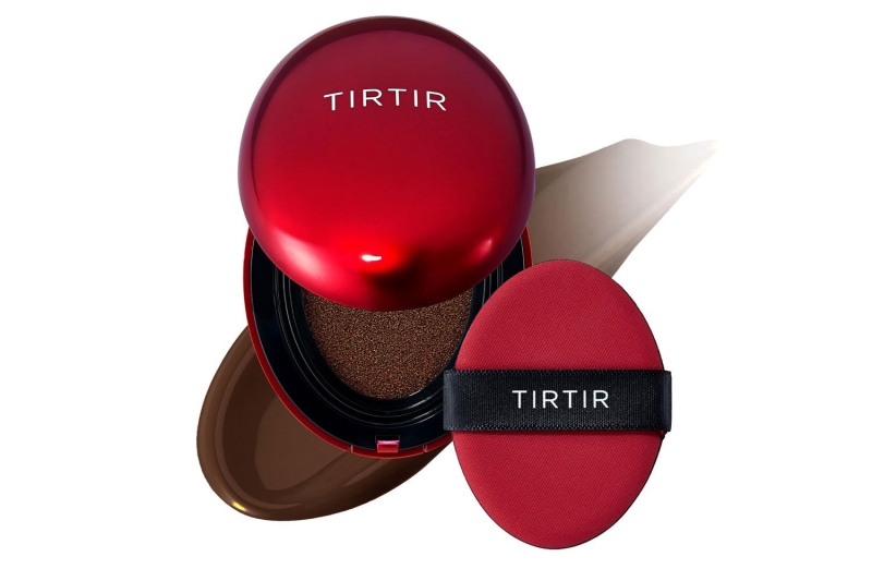 According to a beauty editor, TirTir’s K-Beauty Mask Fit All Cover Pink Foundation is a perfect product. Shop it for $15 and in 20 shades on Amazon.