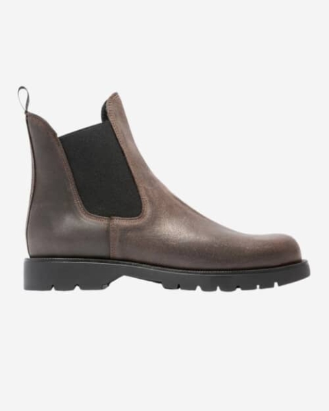 Best Chelsea Boots for Men & How To Style Them