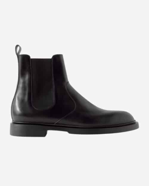 Best Chelsea Boots for Men & How To Style Them