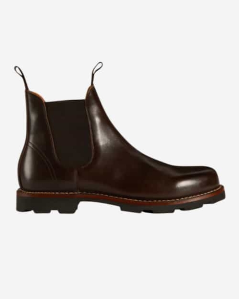 Best Chelsea Boots for Men & How To Style Them