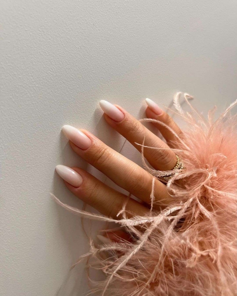 In the world of wild and wonderful nail designs, it feels incredible to go back to the basics. We've rounded up 20 plain nail looks for when you want a more relaxed look.