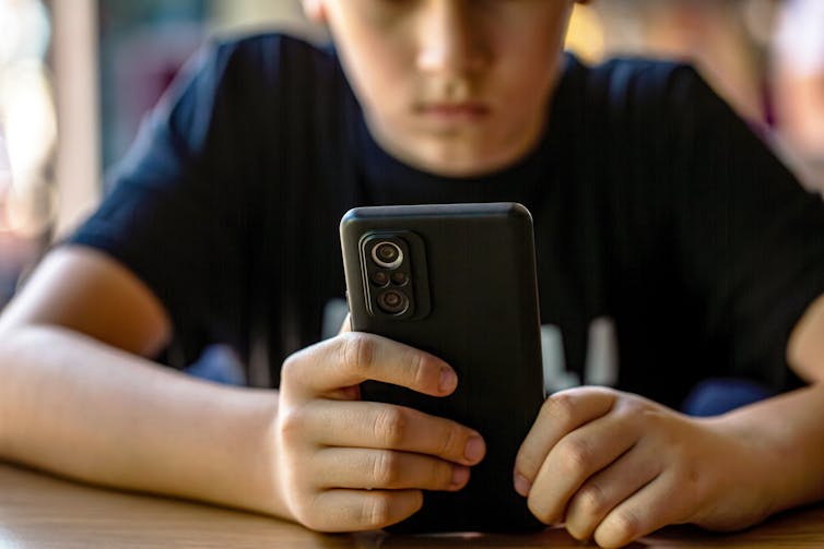 How can you tell if your child is ready for a smartphone? What are the alternatives?