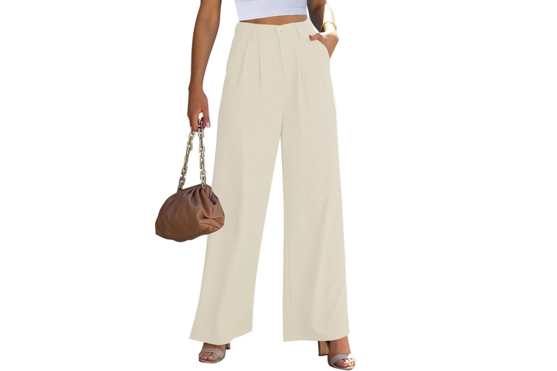 Eva Longoria recently wore wide-leg trousers, a comfortable jeans alternative Sofía Vergara also wears on repeat. To get the look, shop these six similar pairs of baggy pants, including pleated, elastic-waist, and waffle-knit styles from $20.