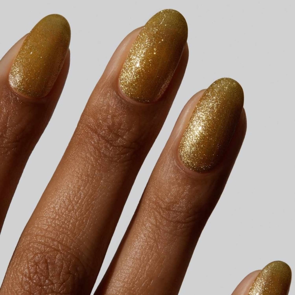 New month, new must-wear nail colors. Here, two manicurists reveal the top 10 January nail colors for 2025.