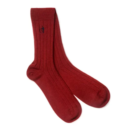 Men’s Sock Styles & Trends for 2025