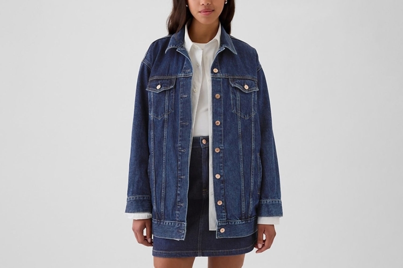 These are the eight best Presidents’ Day deals, according to a shopping editor. Picks include a Gap denim jacket and jeans, Coach pouch, Franco Sarto flats, L’Oréal Paris Lumi Glotion skin tint, and more up to 70 percent off.