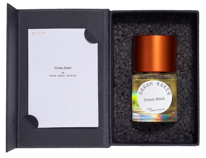 Earth, Patchouli & Rock'n'Roll: The New Eau de Parfum "Prism Head" by Sarah Baker Perfumes